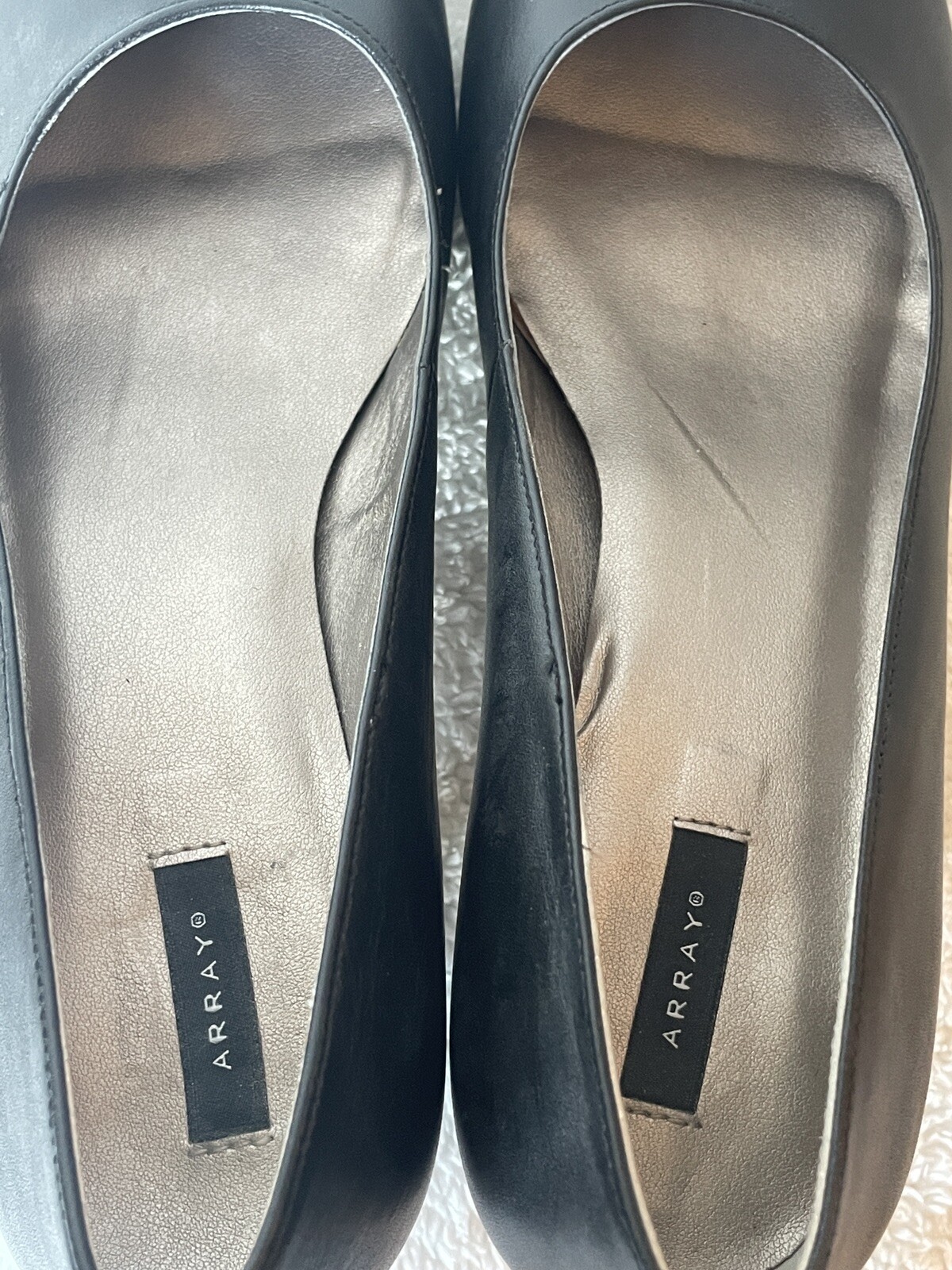 Array Flatter Evening Black Leather Round Toe Pum… - image 5