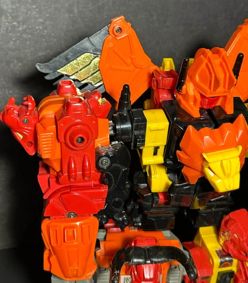 Vintage G1 Transformers Predaking Predacons  Hasbro 86 Decepticons - Image 3 of 4