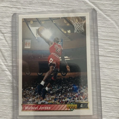 Upper Deck 1992-93 Michael Jordan #23 Chicago Bulls Basketball Card