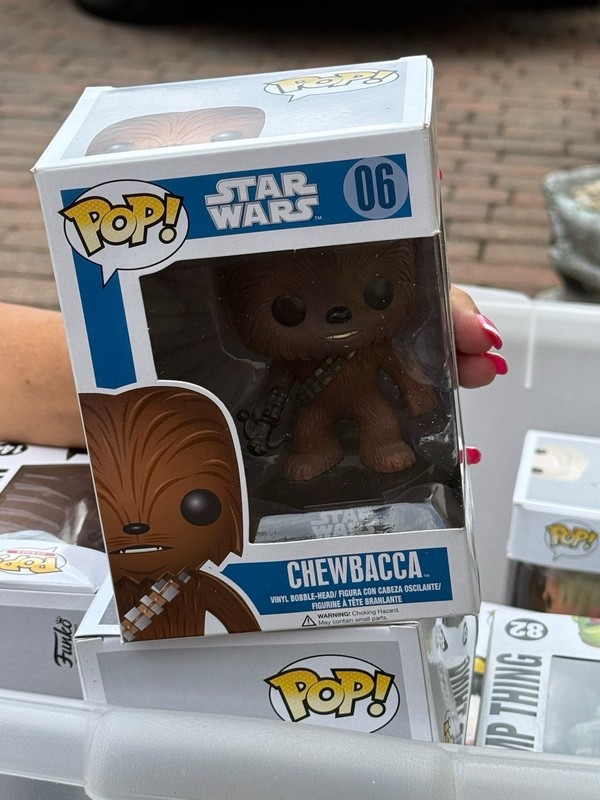 Funko Pop 06 Star Wars Chewbacca Vaulted Vinyl Figure Bobble Head