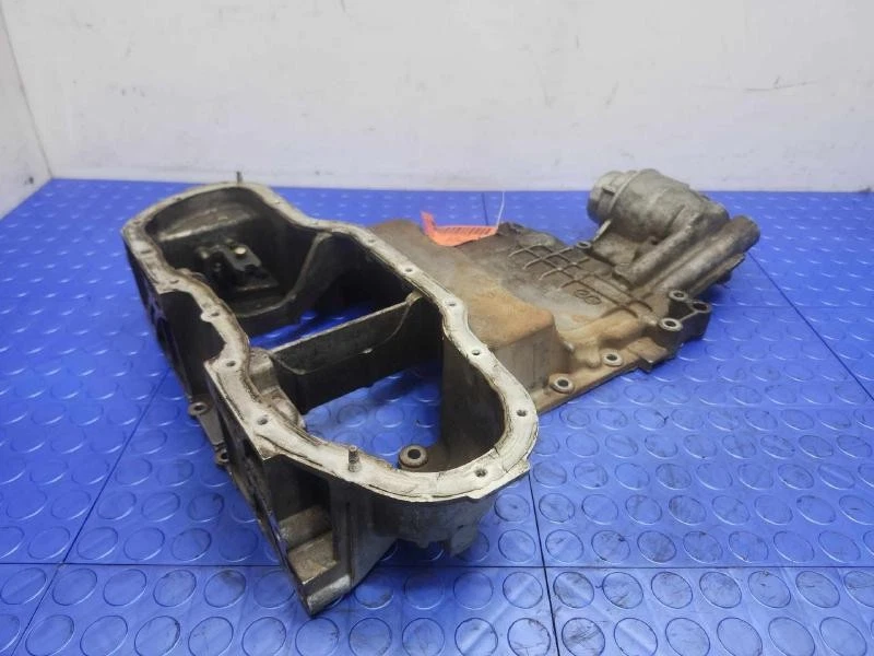 Оригинальный верхний масляный поддон двигателя 07–15 Lexus GS350 RWD 1210131101 - Изображение 4 из 4