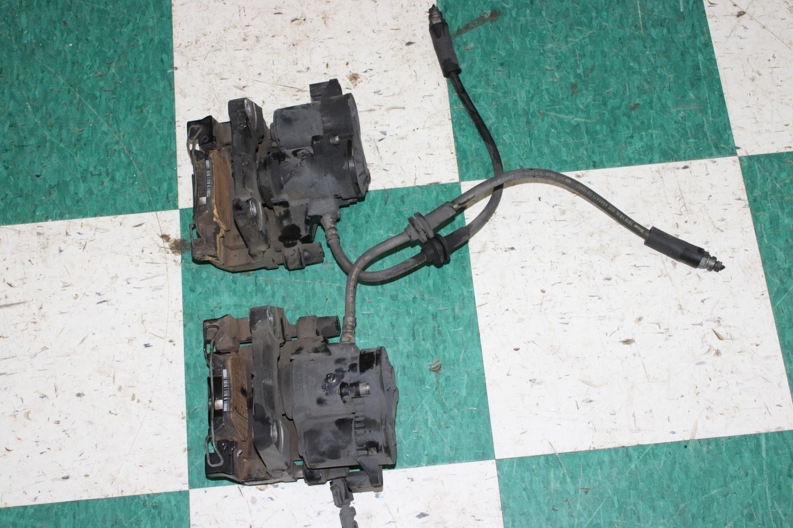 14-21 Ghibli Black Rear Set LH LR RH RR Side Brake Caliper Pair 2x OEM OE WTY OE