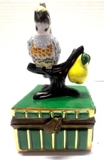 VTG BOMBAY Co Porcelain Christmas  Collection Partridge In Pear Tree Trinket Box