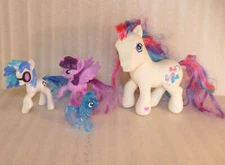 Vintage  My Little Pony Lot of 4 MLP Various sizes and Colors Pink, White Blue