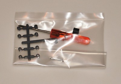 TAMIYA P-51D/K MUSTANG PAC THTR 60323  PARTS  POLY BAG & SCREWDRIVER 1/32