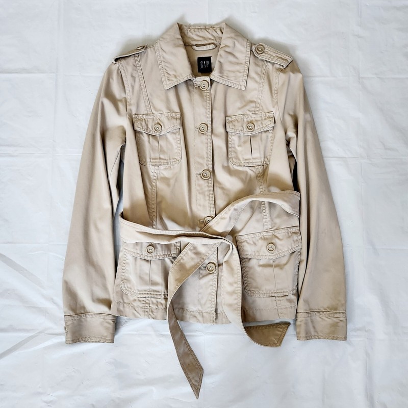 NWOT Women's GAP Beige Safari Jacket, Small