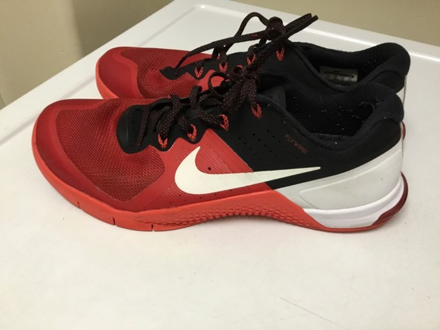 nike metcon 2 red