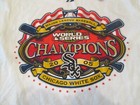 Chicago White Sox White T-Shirt Medium 2005 World Series Champ Majestic  Cotton
