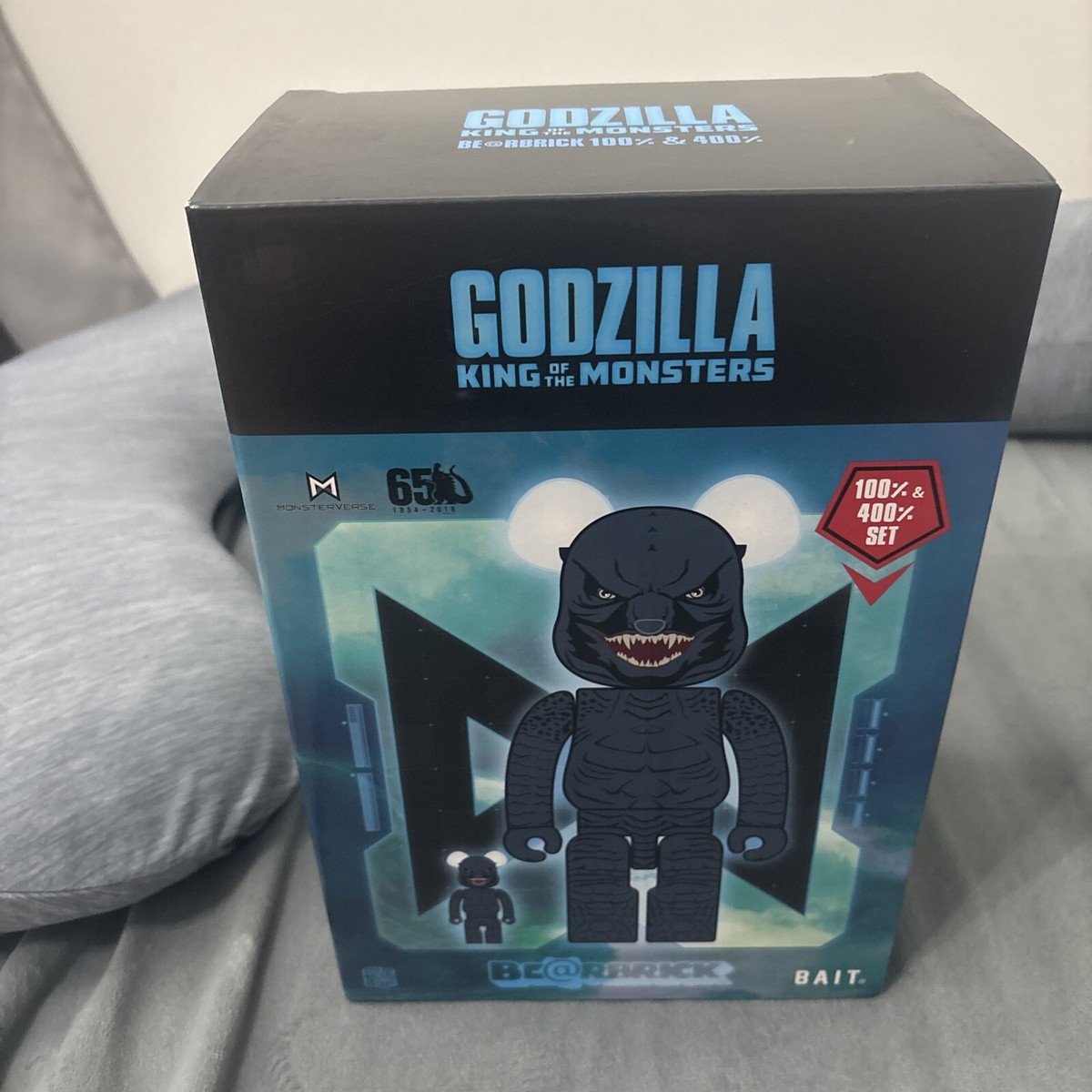 Godzilla Bearbrick 400% & 100% King Of The Monsters New Never 