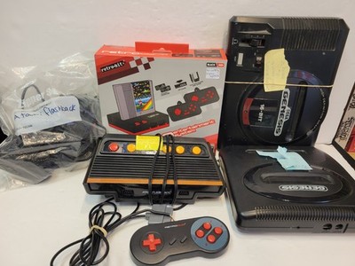 Lot of 4 consoles (BROKEN FOR PARTS OR REPAIR) ( SEGA, ATARI FLASHBACK, RETRON)