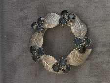 Vintage Silver Tone Wreath With Blue Rhinestones Pin Brooch