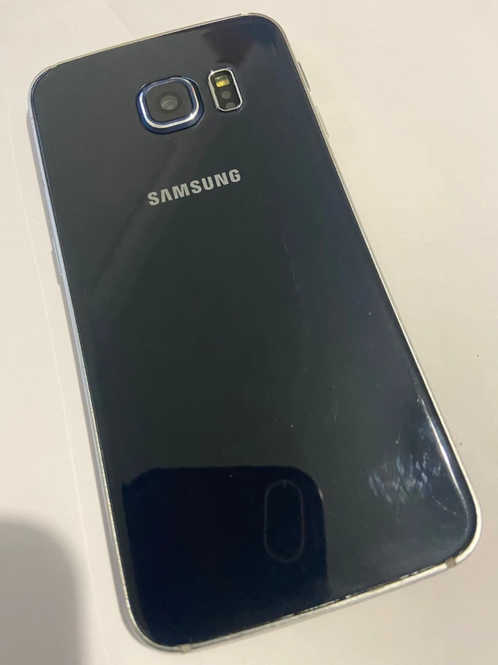 Smartphone Samsung Galaxy S6 edge Maniquí Original en Excelente Estado 'Como Nuevo' Foto 3 de 3