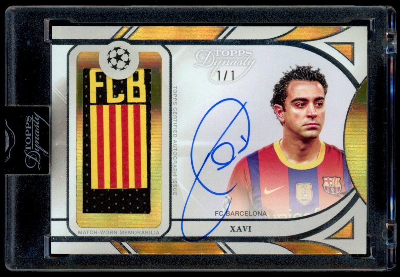 2024-25 Topps Dynasty Soccer Xavi Patch Auto Gold 1/1 "FCB" Barcelona