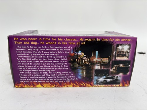 WELLY 22443W Back to The Future Delorean 1:24 Scale Diecast Model Car Boxed - Picture 10 of 14