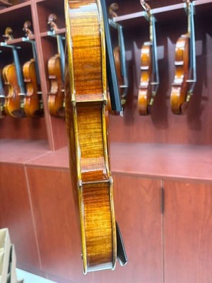 SurpassMusic Aged Wood Professional Handmade One Piece Back 4/4 Violin