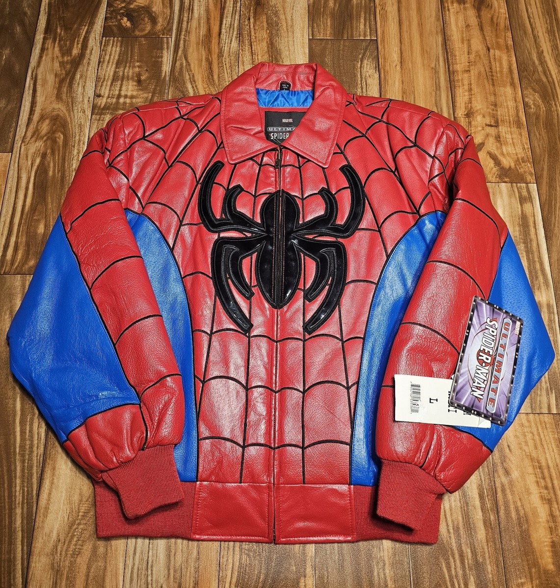 NEW Vintage RARE Ultimate Spiderman Marvel 100% Leather Promo