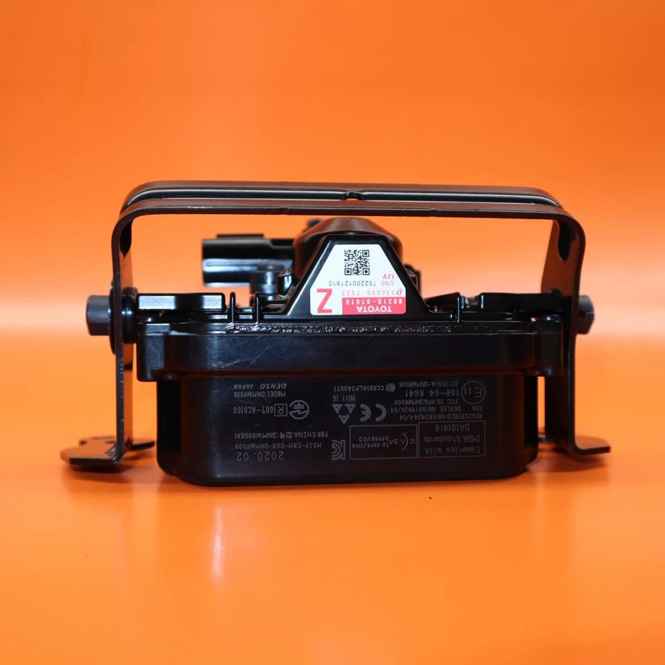 Sensor de distancia radar Toyota Prius Prime 2016 2017 2018 2019 88210-07010 OEM Foto 2 de 4