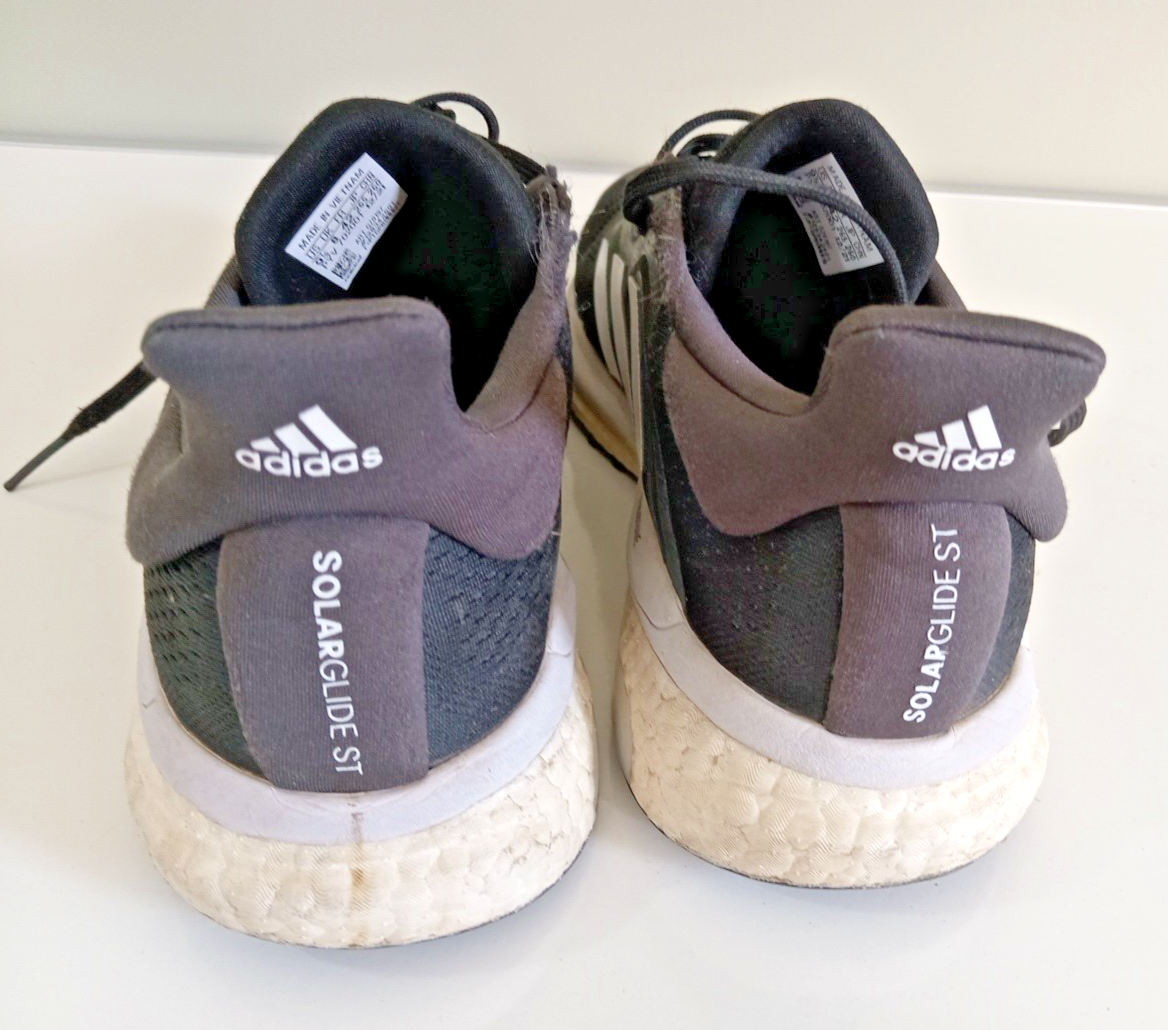 SAOLA Adidas Solar Glide ST scarpe da ginnastica nere taglia UK 8