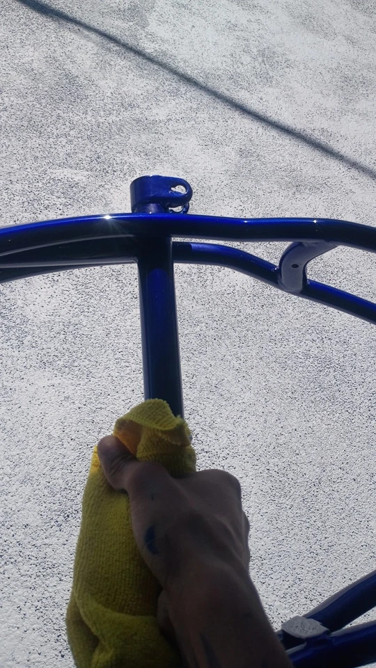 MARCO BICICLETA LOWRIDER KANDY AZUL PERSONALIZADO 20" Foto 3 de 4