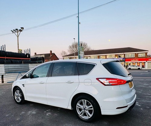 2018 Ford S-Max 2.0 TDCi 180 Titanium 5dr Powershift MPV Diesel Automatic - Picture 3 of 17