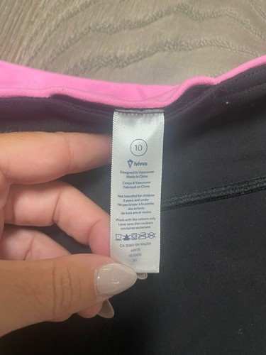 Lululemon Ivivva Black Blue Pink Reversible Shorts Running Size 10 Girls Kids - Picture 5 of 5