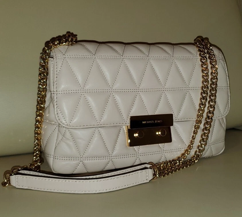 chanel classic flap medium caviar silver hardware