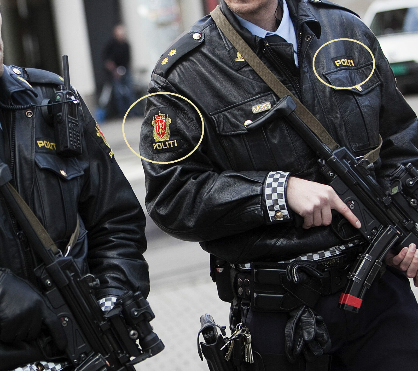 Politi Norwegian er med på å lære opp Afghansk Insignia | eBay