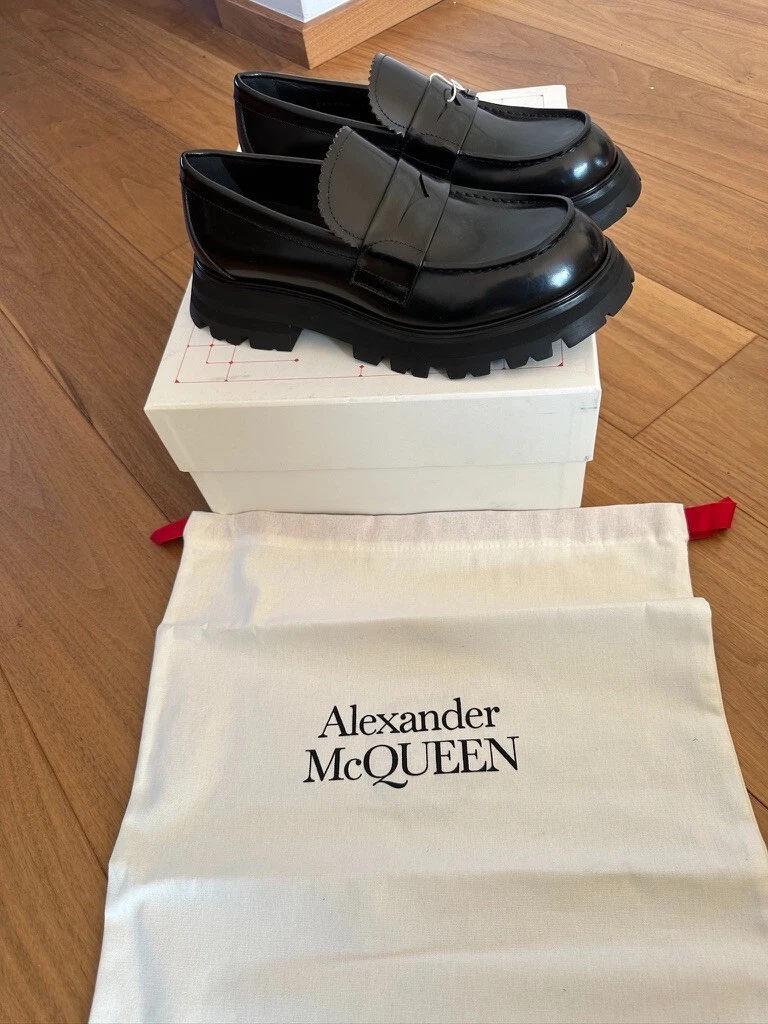 Mocassini Alexander McQueen nuovi $990 39 euro