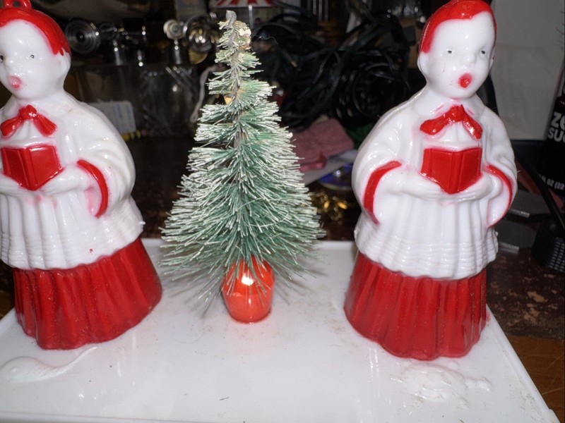 Vintage 1950s Irwin Plastic Choir Boy Carolers Diorama MCM Christmas Boxed USA