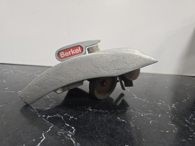 BERKEL SHARPENER ASSEMBLY 909,909A,909E,909M OEM# 01-404675-01085 