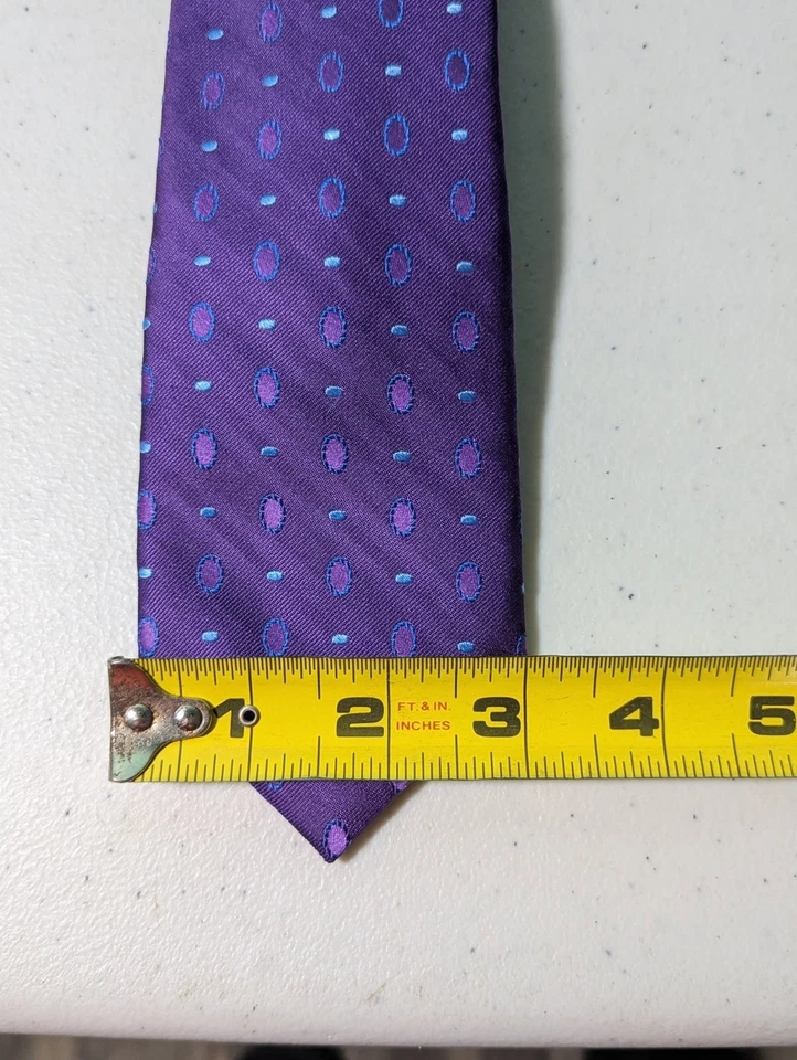 Corbata geométrica Tallia púrpura y azul para hombre 100 % seda Foto 2 de 4