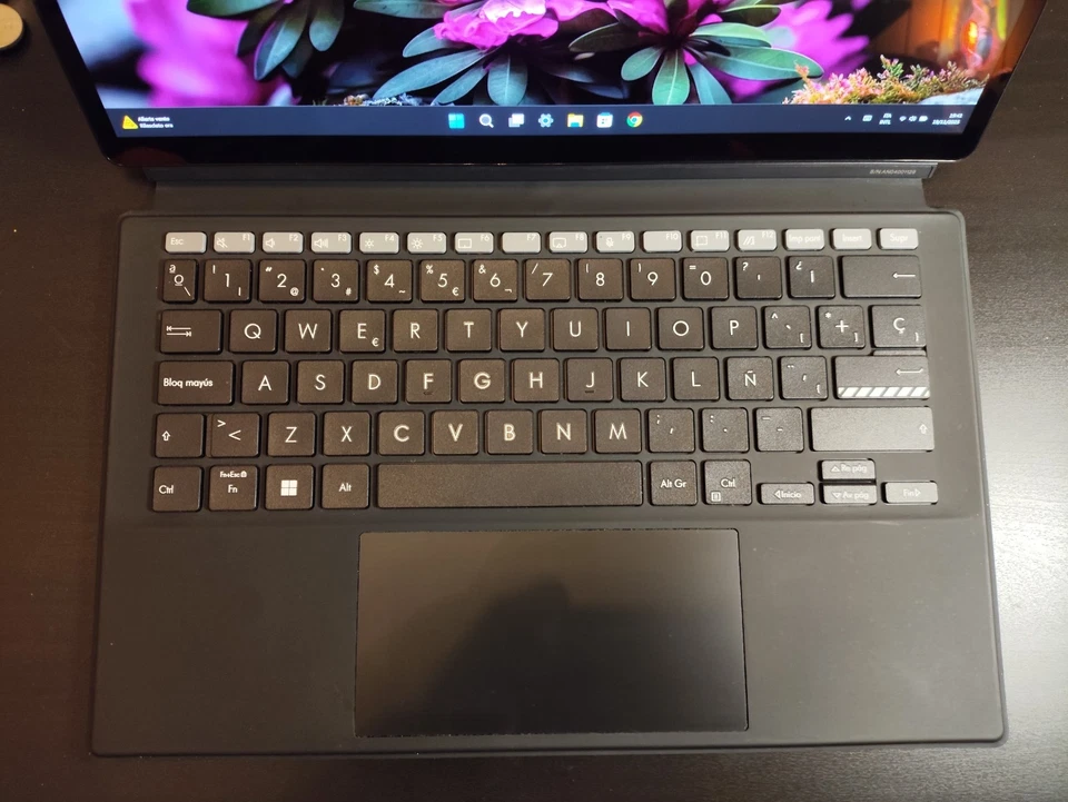 ASUS Vivobook 13 Slate OLED T3300 FHD 4GB RAM 128GB SSD - OTTIME CONDIZIONI - Imagen 3 de 4