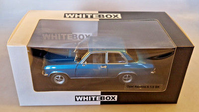 White Box Opel Ascona A 1.9 SR  1:24 Speidel Replicas  Neu in Ovp