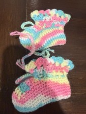 Vintage 1980s Handmade Crochet Baby Booties Pastel Rainbow Ruffle Cuff