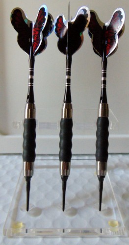 GLD Viper Black Sure Grip 18 gm. Darts w / Lepidoptira flights & 25 EXTRA TIPS - Picture 2 of 3