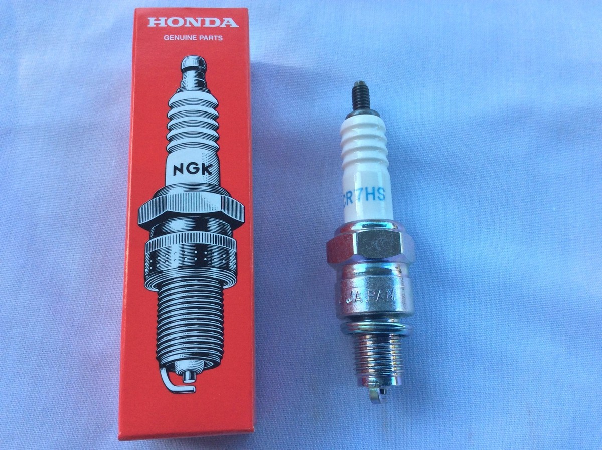 CD200 Benly CR7HS OEM Spark Plug | OEM | Japan | Unspecified Length