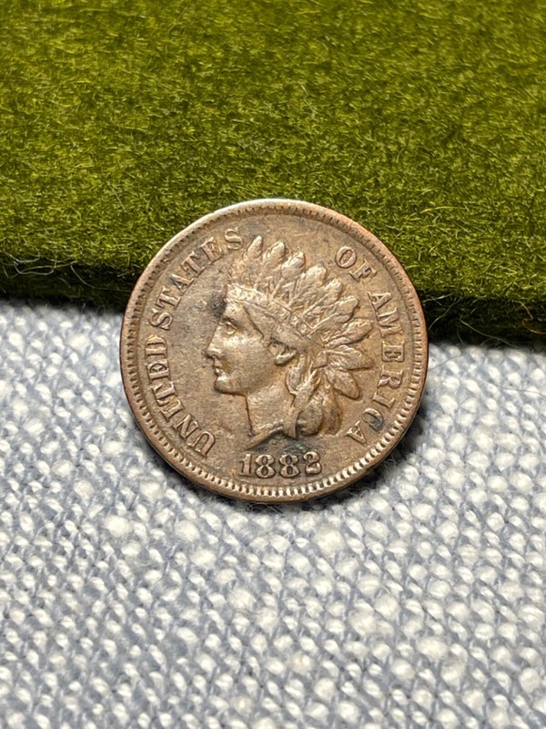 (#100269)  Indian Head Cent (Penny) -- 1882 --  #2  --  XF!