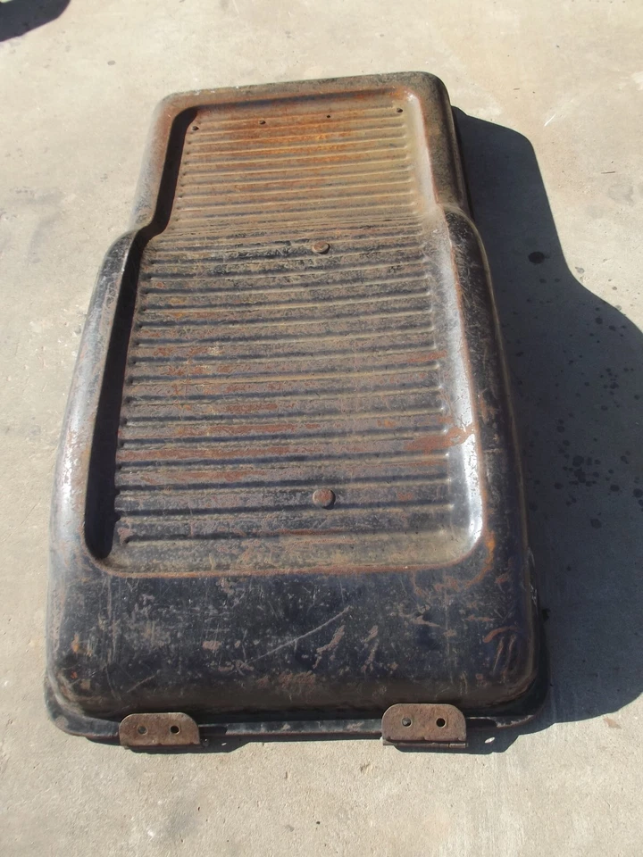 FORD ECONOLINE TRUCK INTERIOR ENGINE COVER DOGHOUSE  1965 1966 1967 - Image 2 of 4