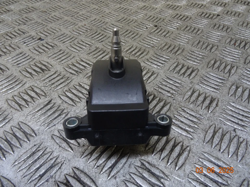 Renault Zoe Iconic X10 EV MK1 2021 5 puertas escotilla 1 velocidad selector de marchas automático *254 Foto 4 de 4