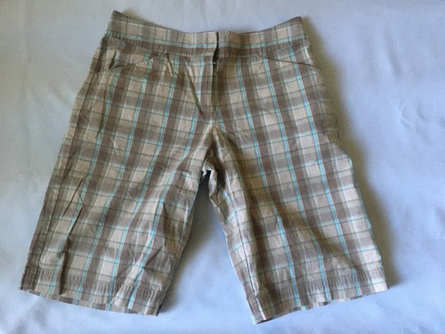 IZOD Ladies Golf Shorts Size 2 Plaid 