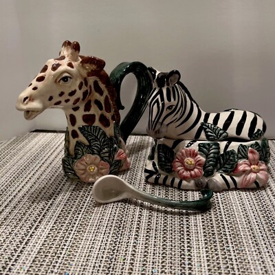 FITZ & FFLOYD Giraffe Ceramic Creamer & Zebra Sugar Bowl w/ Spoon.  1992 Vintage