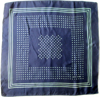 Foulard En Soie Vintage 76x77 Cm - Motif Ocre Sur Fond Ivoire, Occasion