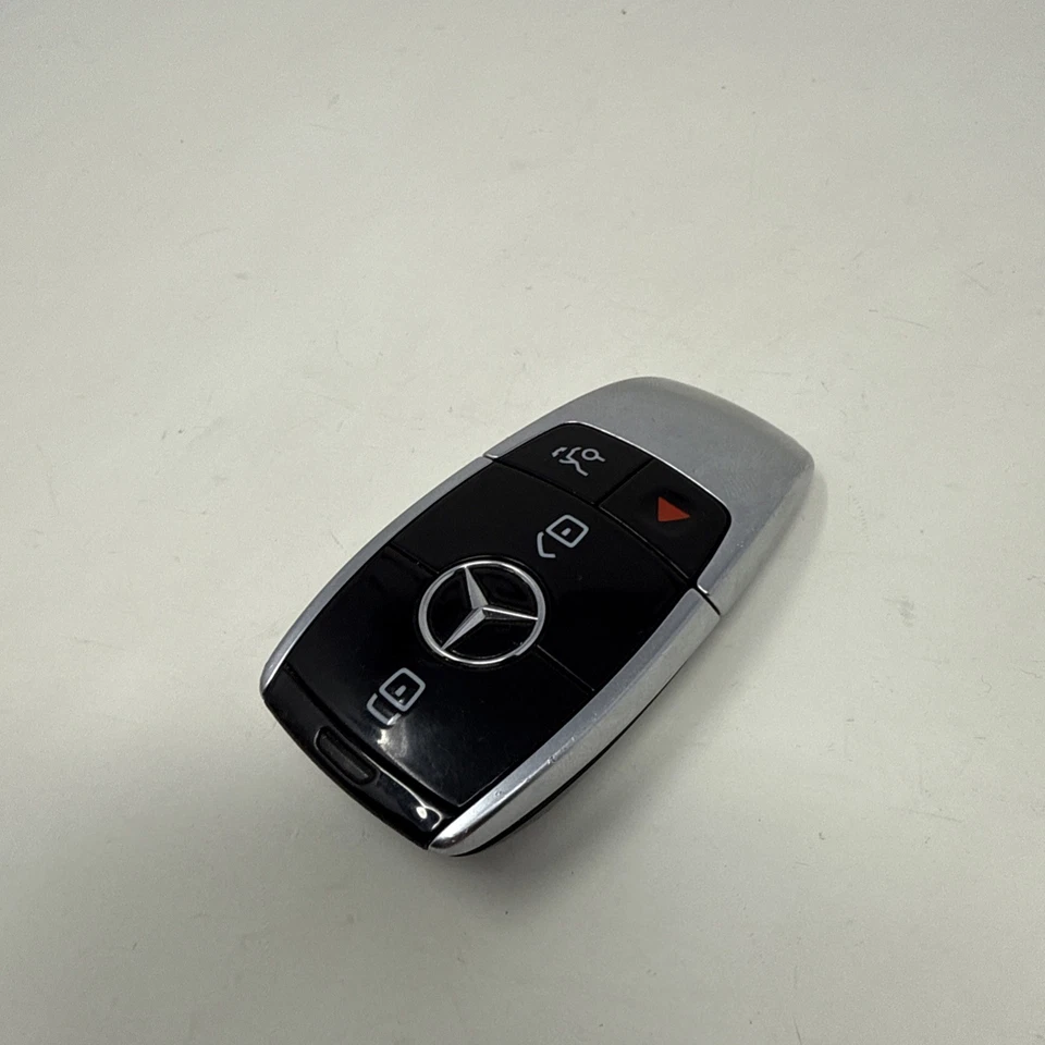 Mercedes-Benz W213 E300 2019-2023 Smart Keyless Entry mando a distancia OEM Foto 4 de 4