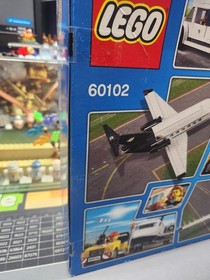 LEGO City 60102 Airport VIP Service New Factory Sealed Please Read Description