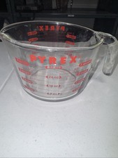 Pyrex 4 Cup 32 Oz. Glass Measuring Cup Mixing Bowl Red Letter Made in USA #17