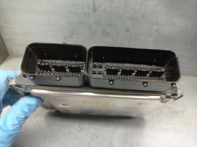 03L906018EF centralina motore per SKODA SUPERB II (3T4) 2.0 TDI 16V 4X4 5377439 - Immagine 3 di 4