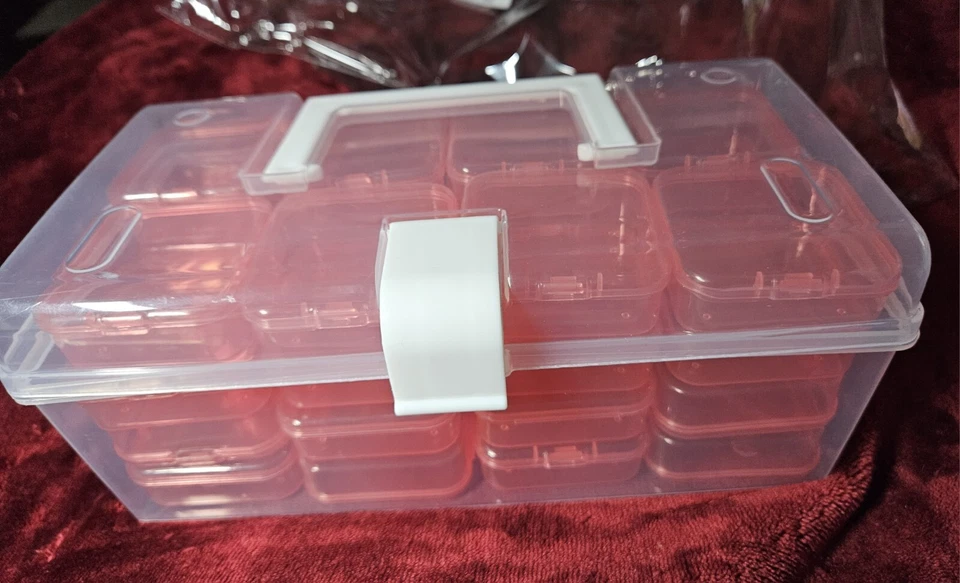 32 compartment organizer storage box 32 removable boxes measure 2"x 2" and " 3/4 - Image 2 of 4