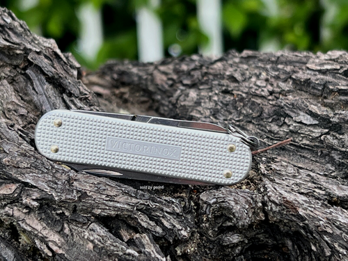 Swiss Army Knife, Classic Silver Alox, Victorinox 53012, 0.6221.26 New In Box - Picture 3 of 6