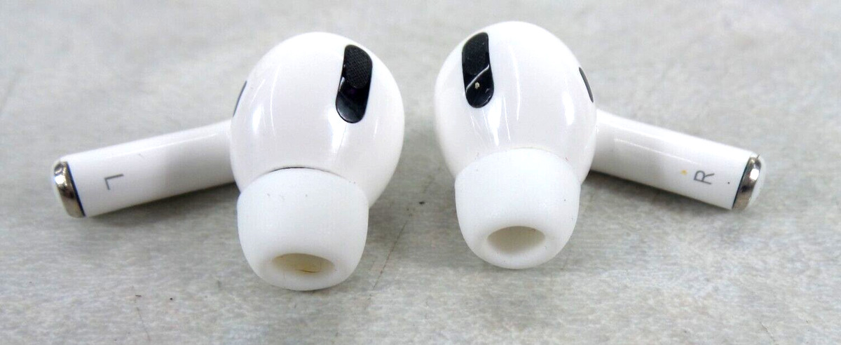 最低価格の イヤホン AirPods pro A2084 イヤホン - powertee.com