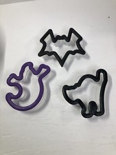 Lot of 3 Wilton Halloween Cookie Cutters - 3x...